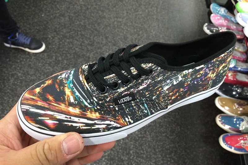 ���� W7NEPE_hk